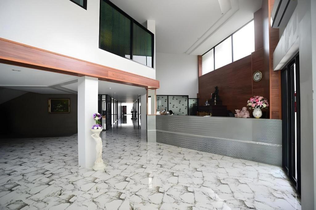 Chanthaburi Center Εξωτερικό φωτογραφία