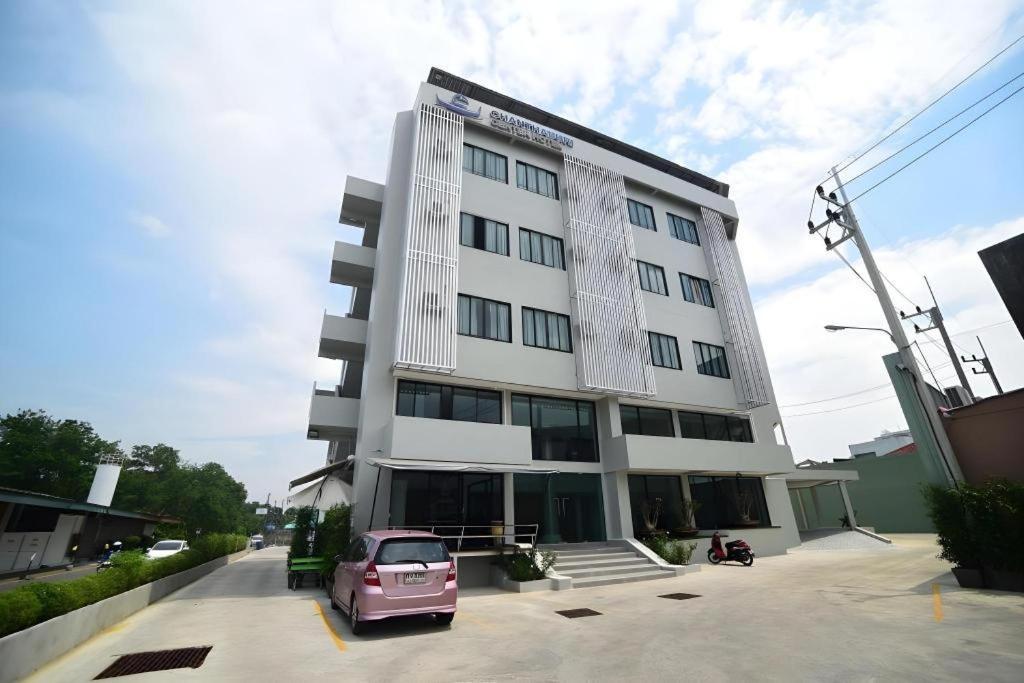 Chanthaburi Center Εξωτερικό φωτογραφία