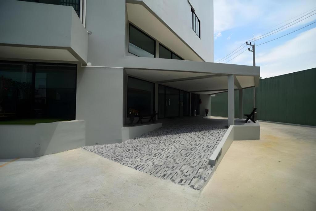 Chanthaburi Center Εξωτερικό φωτογραφία